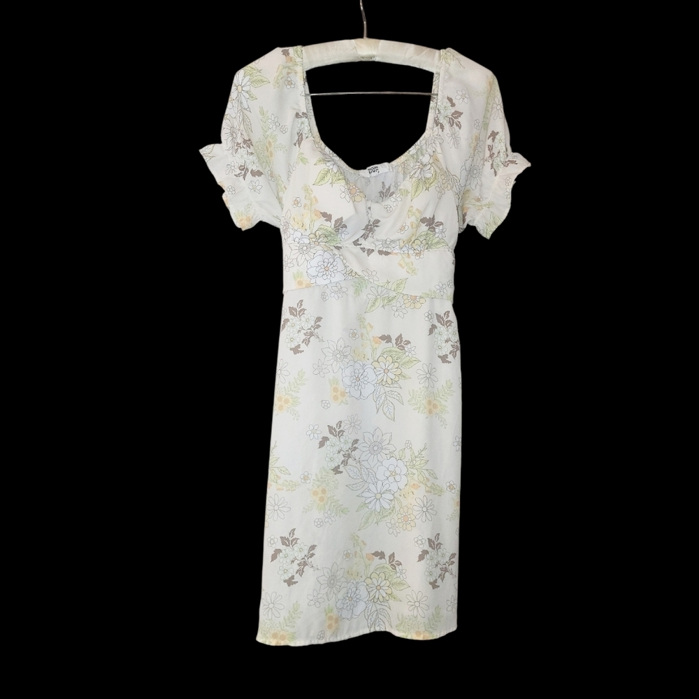 Madden NYC Pale Yellow Peasant Floral Mini Dress Spring M Fairy Garden Summer
